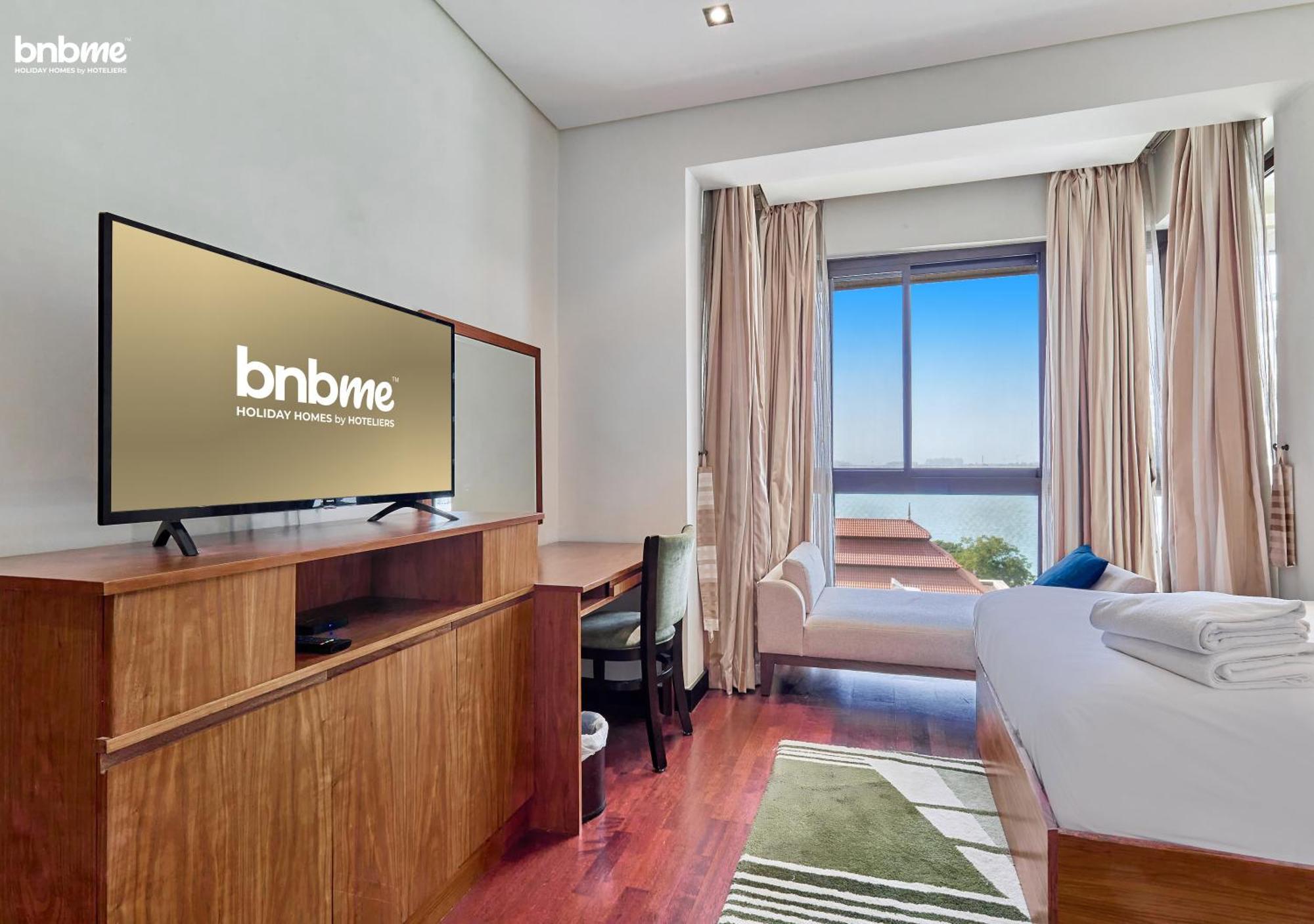 Bnbmehomes Style Living With Access Дубай